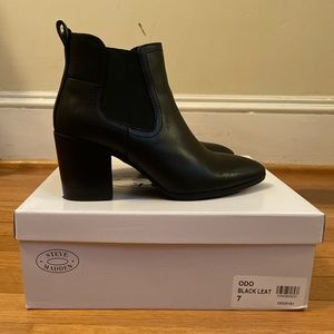 Steve Madden Odo Chelsea Booties